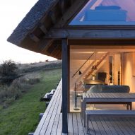 Vejrhøj summerhouse renovation by Studio Marshall Blecher and Jan Henrik Jansen Arkitekter