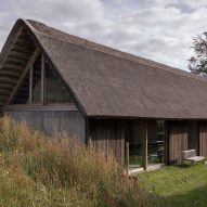 Vejrhøj summerhouse renovation by Studio Marshall Blecher and Jan Henrik Jansen Arkitekter