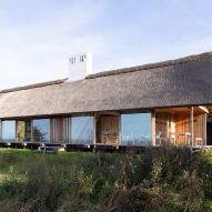 Vejrhøj summerhouse renovation by Studio Marshall Blecher and Jan Henrik Jansen Arkitekter
