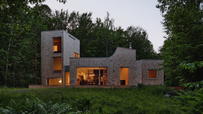Waterhouse by Oyama and Julia ManaÄas Architecte