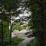Waterhouse by Oyama and Julia Manaćas Architecte