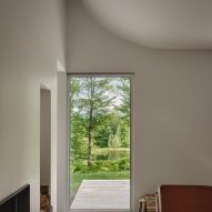 Waterhouse by Oyama and Julia Manaćas Architecte