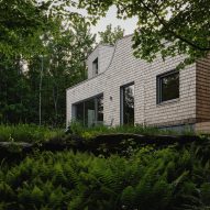 Waterhouse by Oyama and Julia Manaćas Architecte