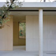Patio House by Arquitectura-G