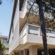 Jiangnan House Yangzhou Guangling by BLUE Architecture Studio and the Urban Architecture Lab at Southeast University