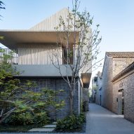 Jiangnan House Yangzhou Guangling by BLUE Architecture Studio and the Urban Architecture Lab at Southeast University