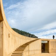 Canales Circular house