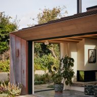 Jackson Design Studio adds copper extension to Hops House in West Sussex