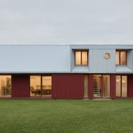 House Comet by Gaiss