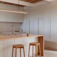 Kitchen counter with stools