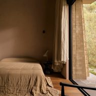 Howqua River Lodge by RobMills Architecture and Interiors