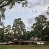 Howqua River Lodge by RobMills Architecture and Interiors