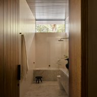 Howqua River Lodge by RobMills Architecture and Interiors