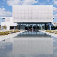 Farshid Moussavi Architects wraps Ismaili Center in Houston with "tapestry in stone"