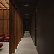 OAKV by Atelier Carle