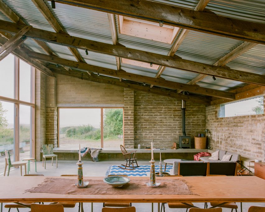 South Barn by Studio Weave