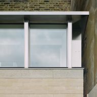Roof detail in Stone and Steel House extension by DGN Studio and Sarah Izod