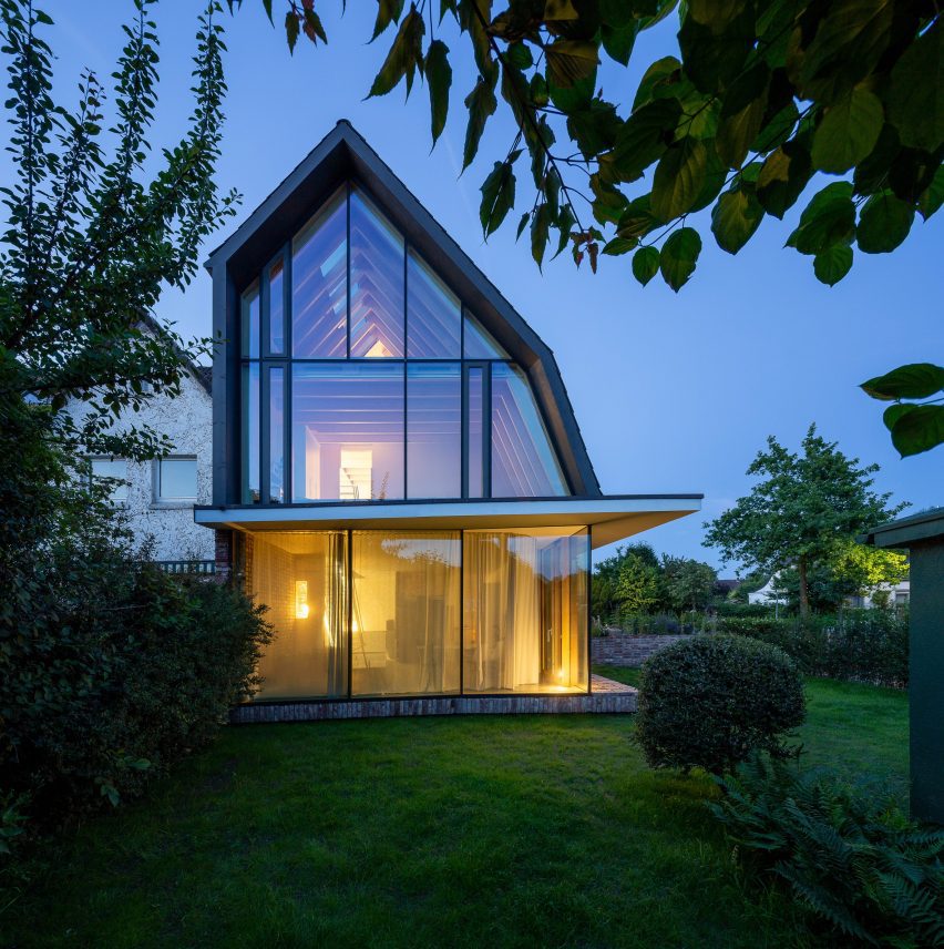 Brick to Light by Andreas Schüring Architekten