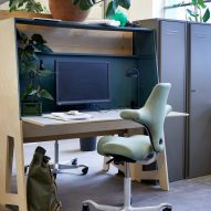 HÅG Capisco task chair by Peter Opsvik for Flokk