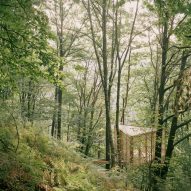 Casetta Tessino treehouse by Olin Petzold