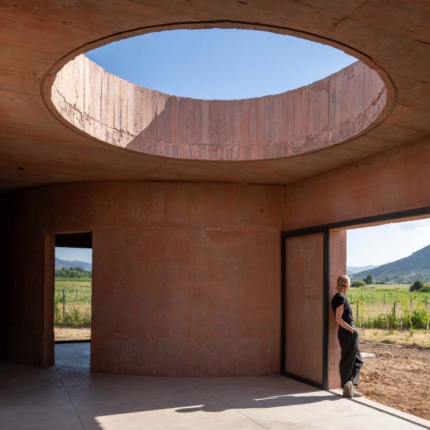 Oculus in Lima House by Pezo von Ellrichshausen