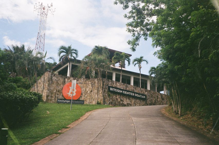 Bitcoin center at Roatan Prospera