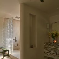 Shanghai Xijiao Residence by FOG Architecture
