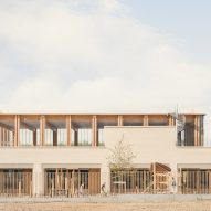 Groupe Scolaire Simone Veil by Le Penhuel & Associés