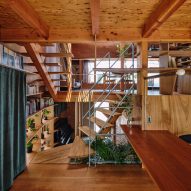 House in Nakano by HOAA