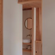 House in Saidera by Akio Isshiki Architects