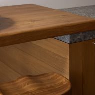 Breakfast bar detail in Townhouse VI in Kortrijk by Decancq Vercruysse