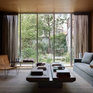 Living room and garden at Townhouse VI in Kortrijk by Decancq Vercruysse