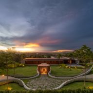 Nest Chapel in Brazil by Felipe Caboclo Arquitectura