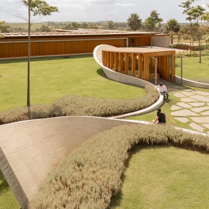 Nest Chapel in Brazil by Felipe Caboclo Arquitectura