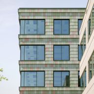 Plus Ultra III facade by Pretty Plastic