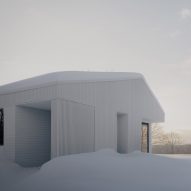 Akb Architects creates "deliberate tension" between past and present at Ontario house