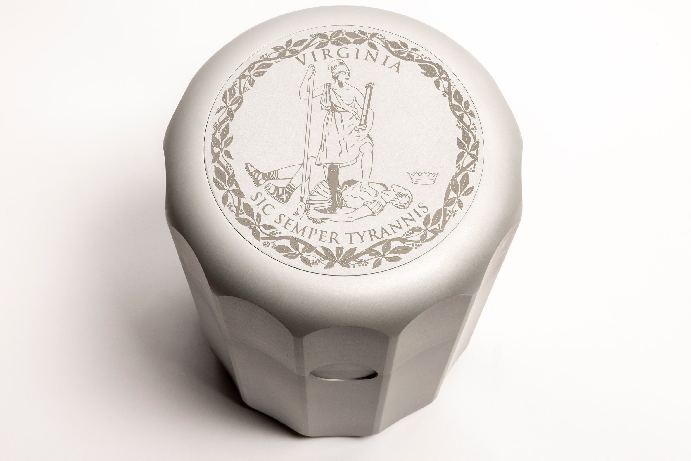 王様の牛乳、ERA.Time Capsule Norman Foster designs time capsule for America 250 celebrations