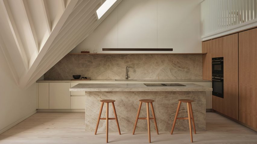 Vaulting Loft by Mata Architects