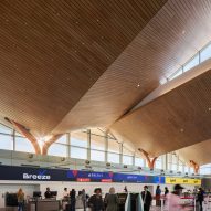 Pittsburgh Airport architecture