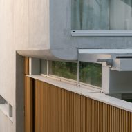 Curved concrete detail