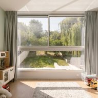 Window in 2in1 Houses at Noisy-le-Sec by MXarchitecture