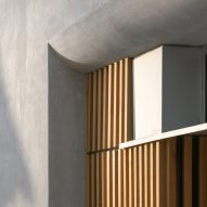 Curve in concrete