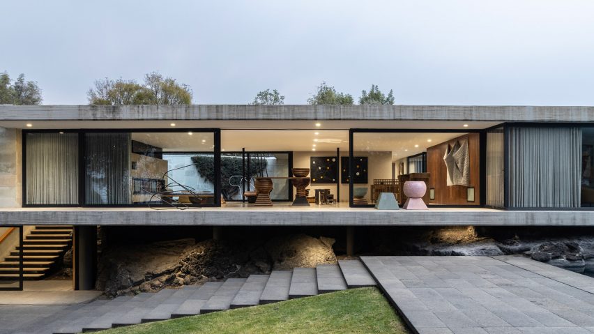 Casa Locken Omet exhibition