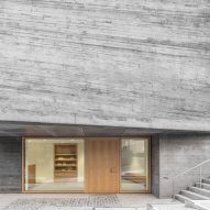 Mother-of-Pearl Experience Museum by Schulz und Schulz
