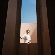 Nino Ferrari-Mathis visits Ricardo Bofill's La F&aacute;brica and talks to Moshe Safdie