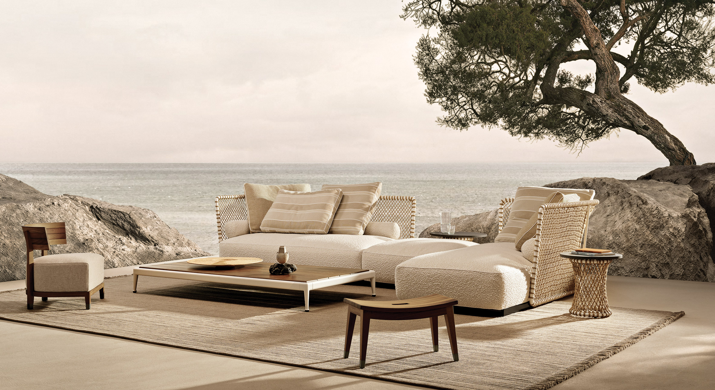 Oasis seating system by Antonio Citterio for Flexform