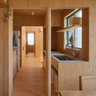 House in Takahatayama by HYG Architects