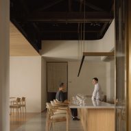 Loca Niru by Keiji Ashizawa