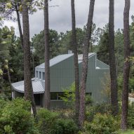 Camp Alliances by Ozaeta-Fidalgo Architects and Ignacio Galán