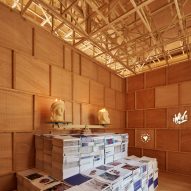 Per Ofrenar Fallas temple in Valencia by PichiAvo
